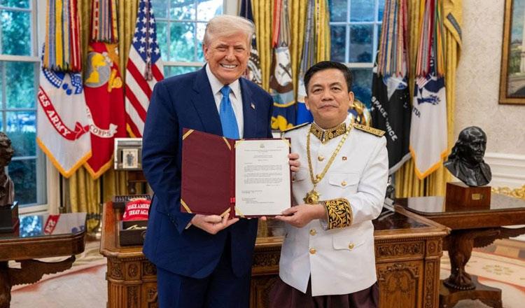 最新资讯:高棉大使向特朗普递交国书