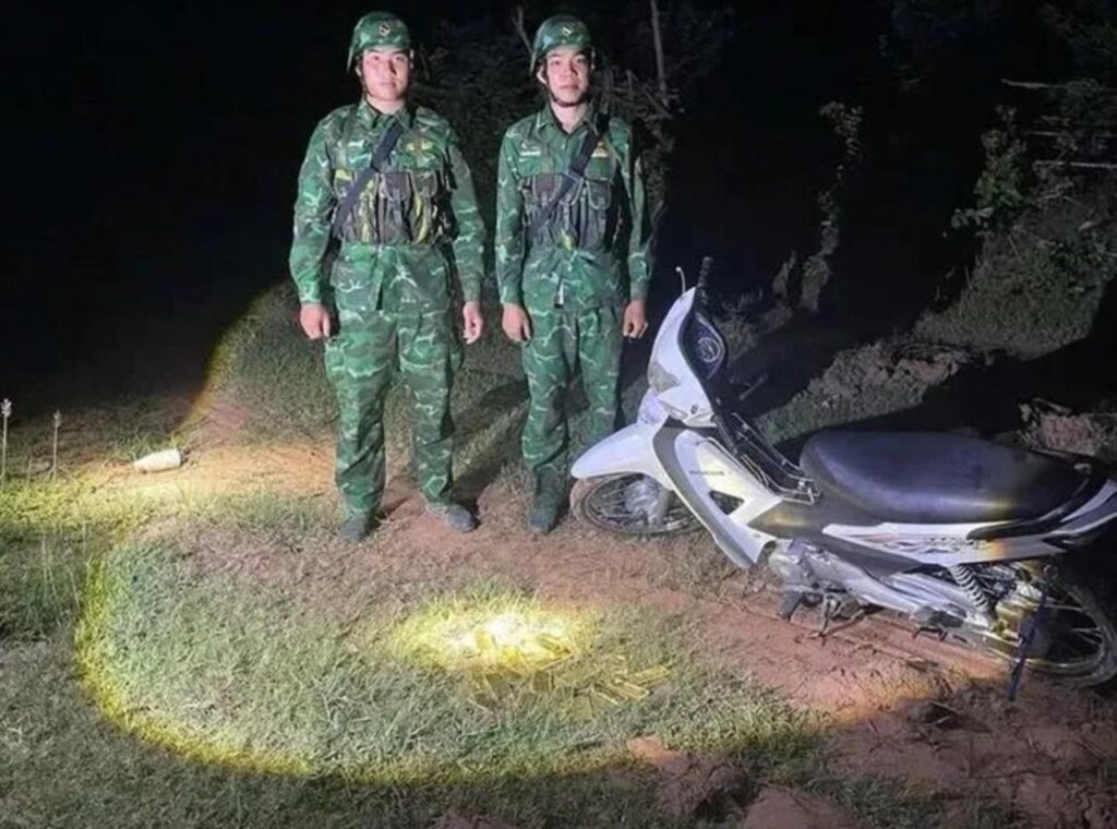 热点新闻：18公斤黄金说扔就扔！越南要感谢高棉大哥送的发财包～～