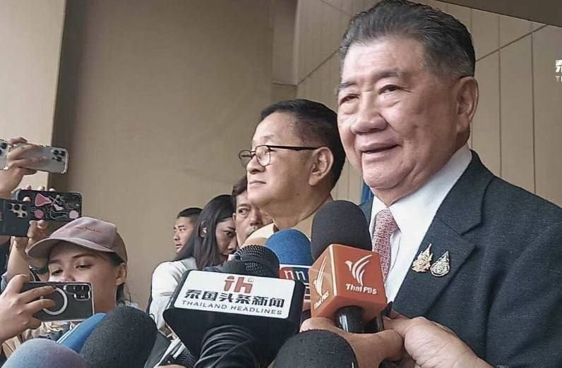 泰国代理总理怒批洪森：反复无常
